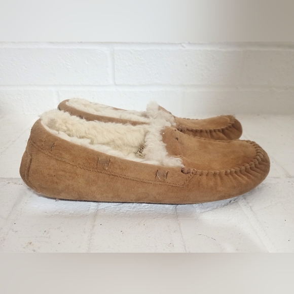 UGG Dakota Slippers Chestnut Women's 8 - Picture 6 of 11